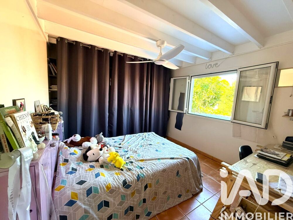 vente Maison - 5 pièce(s) - 150 m² Saint-Louis (97421)