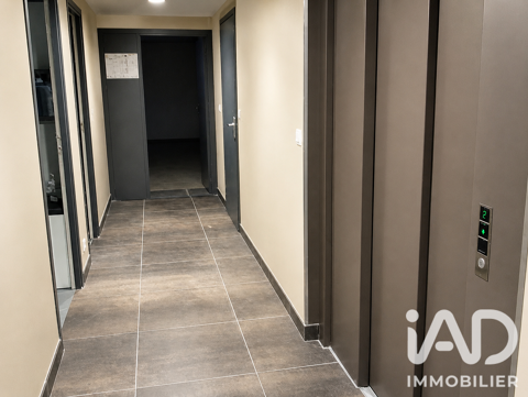   Vente Boutique/Local commercial 1 003 m&sup2; 
