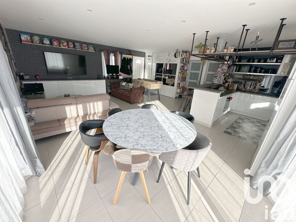 vente Maison - 6 pièce(s) - 150 m² Roquebrune-sur-Argens (83520)