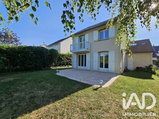  Maison à louer 8 pièces 148 m²