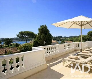 Maison 7 pièces 220 m² · à Antibes · 220 m² · 3 675 000 €