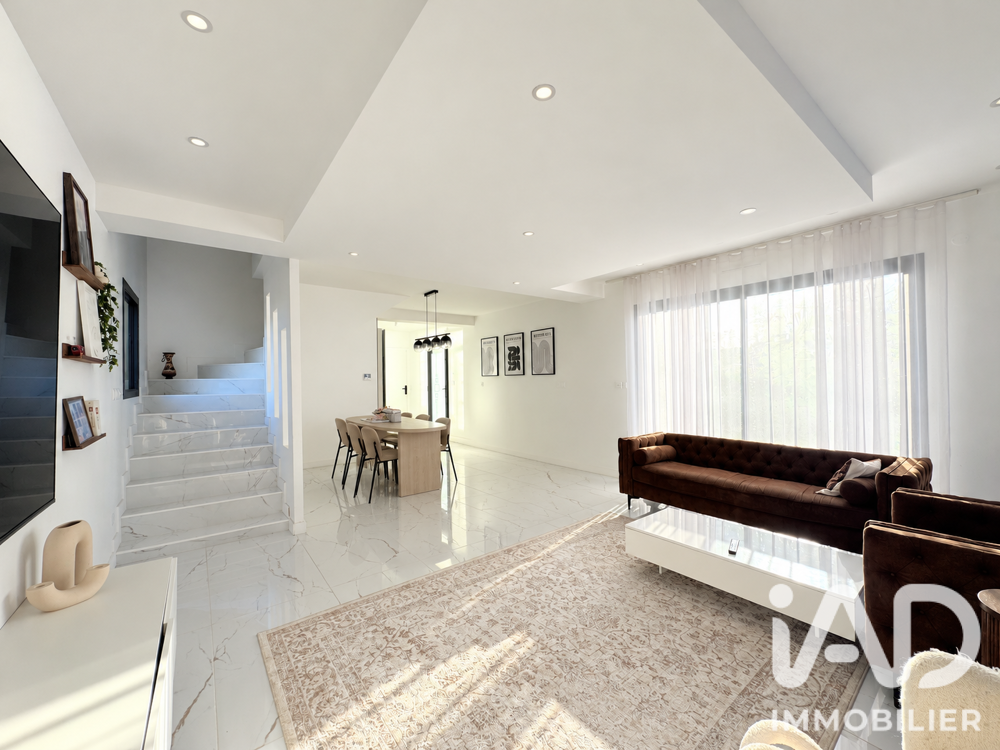 Vente Maison Vente Maison/villa 5 pièces Saint-jean-du-cardonnay