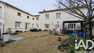 Maison - 6 pièce(s) - 228 m²