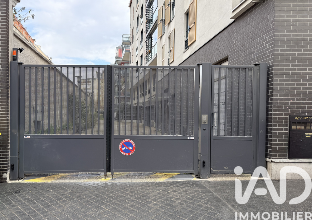 Vente Parking/Garage Vente Parking 12 m&sup2; Paris 11