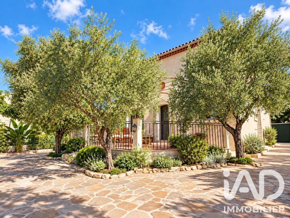 Vente Maison Vente Maison/villa 6 pièces Bormes-les-mimosas