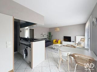  Appartement à louer 2 pièces 42 m²