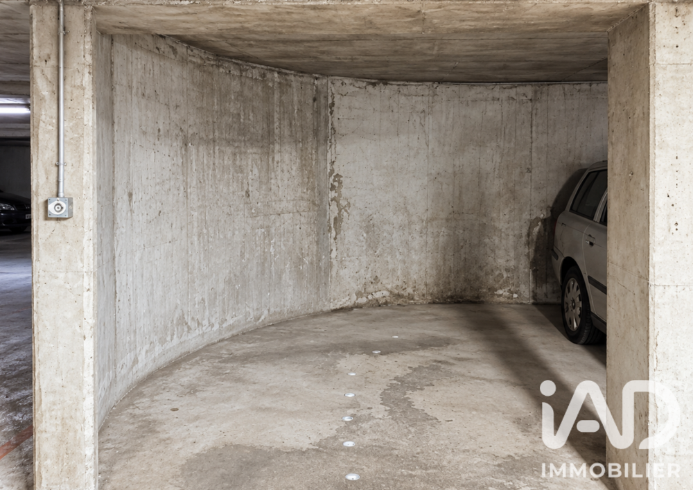Vente Parking/Garage Vente Parking 10 m&sup2; Paris 10
