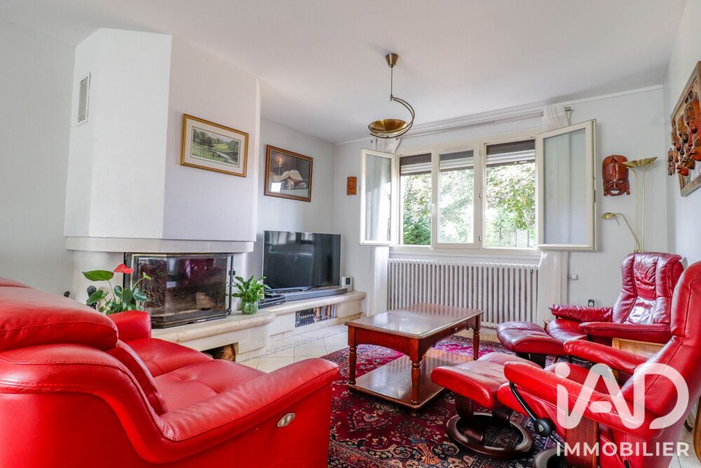 Vente Maison Vente Maison/villa 8 pièces Magny-les-hameaux