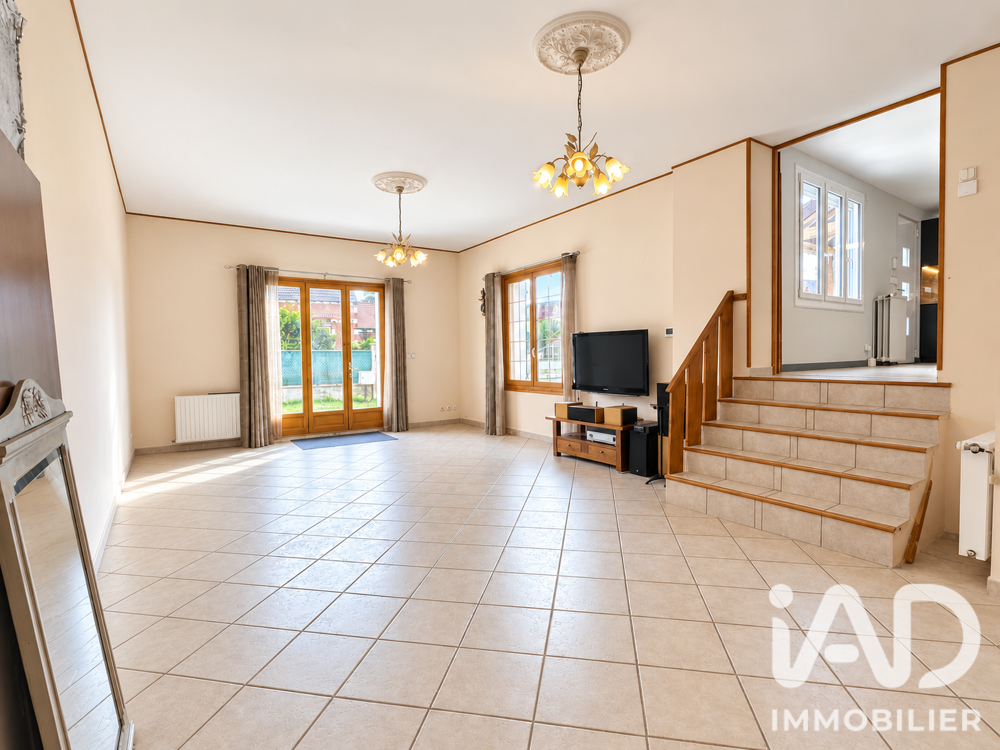 Vente Maison Vente Maison/villa 8 pièces Fay-aux-loges