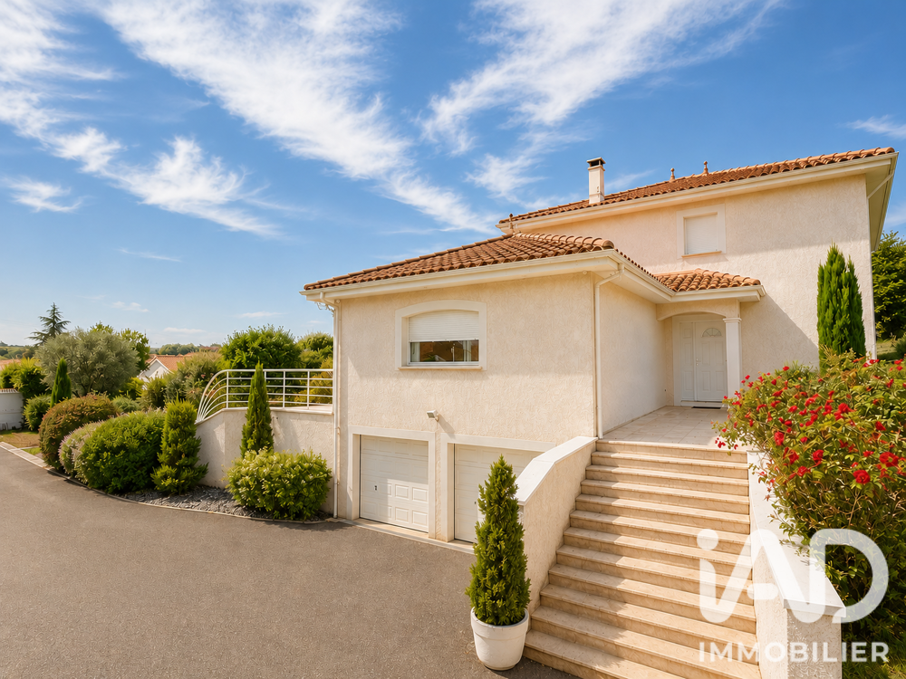 à vendre  Maison Bourgoin-Jallieu (38300)