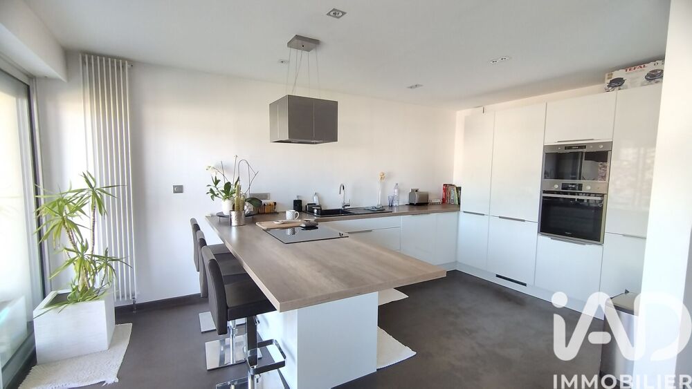Appartement 4 pièces 96 m² · à Oyonnax · 96 m² · 215 000 €