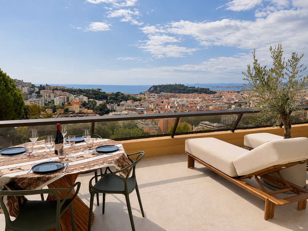 Vente Appartement DERNIER ETAGE VUE PANORAMIQUE - NICE MONT ALBAN Nice