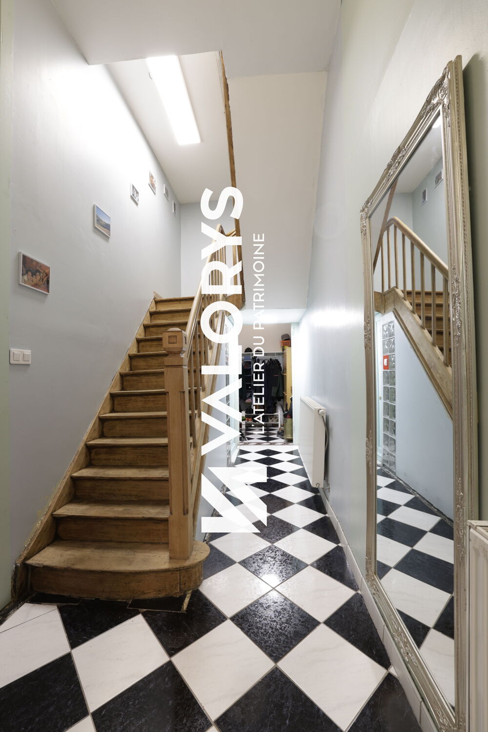 Maison de 200 m² - 4 à 5 chambres - Terrase et jardin