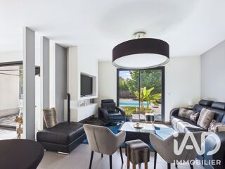  Maison à vendre 6 pièces 254 m²