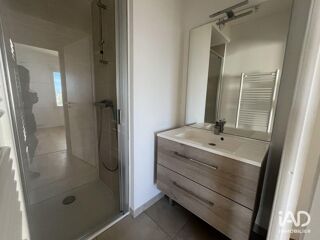  Appartement à louer 4 pièces 80 m²