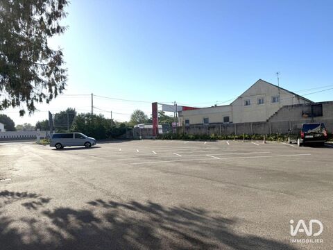   Location Local d'activités 558 m&sup2; 