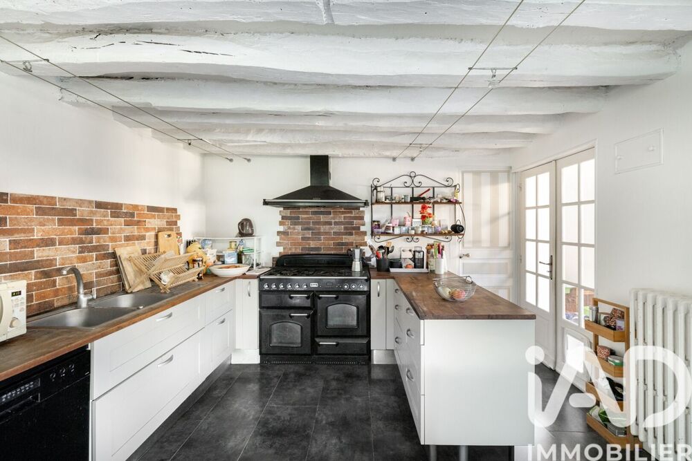 Maison 7 pièces 181 m² · à Montigny-Lencoup · 181 m² · 317 000 €