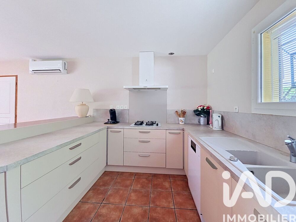 Vente Maison Vente Maison traditionnelle 5 pièces Listrac-médoc