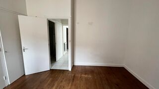  Appartement à louer 2 pièces 39 m²