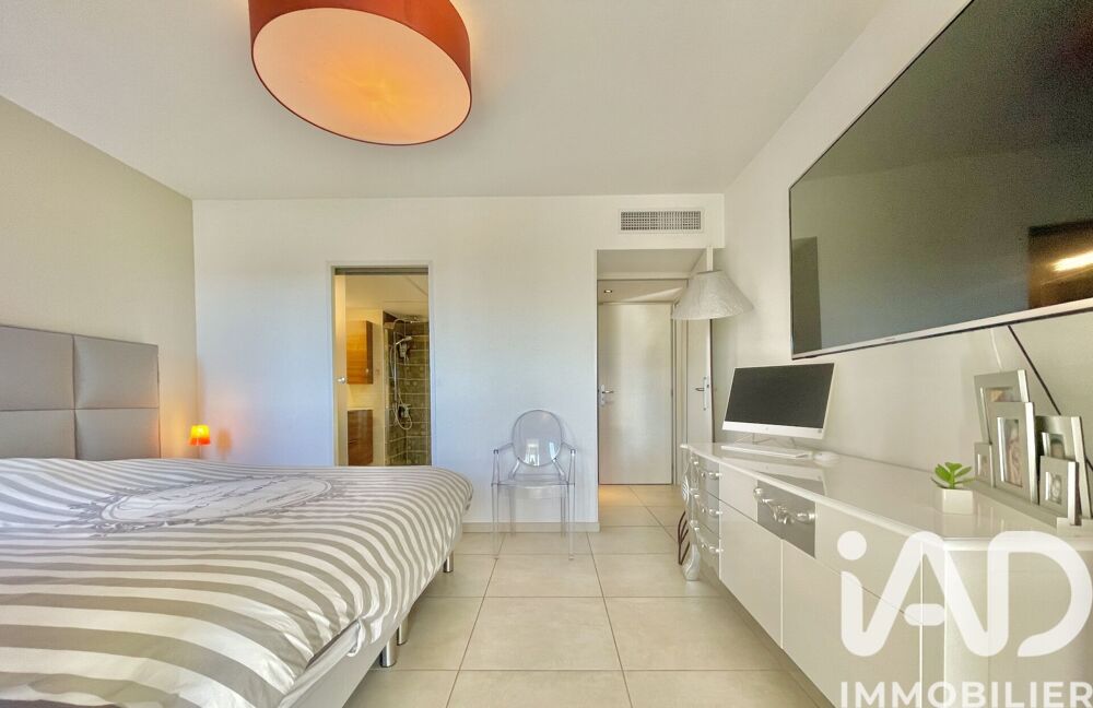 à vendre  Appartement Fréjus (83600)