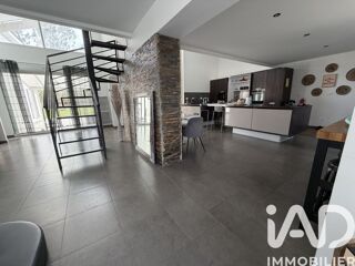  Maison à vendre 7 pièces 213 m²