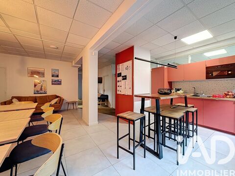   Vente / Local Commercial - 300 m² 