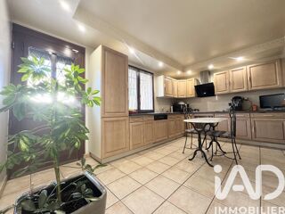  Maison à vendre 8 pièces 200 m²