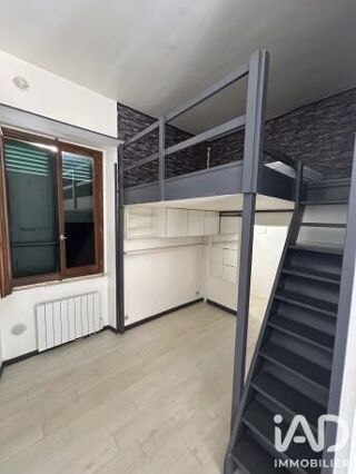  Appartement à louer 1 pièce 28 m²