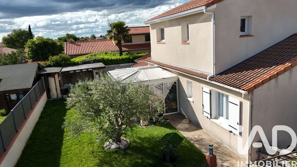 Vente Maison Vente Maison traditionnelle 7 pièces La salvetat-saint-gilles