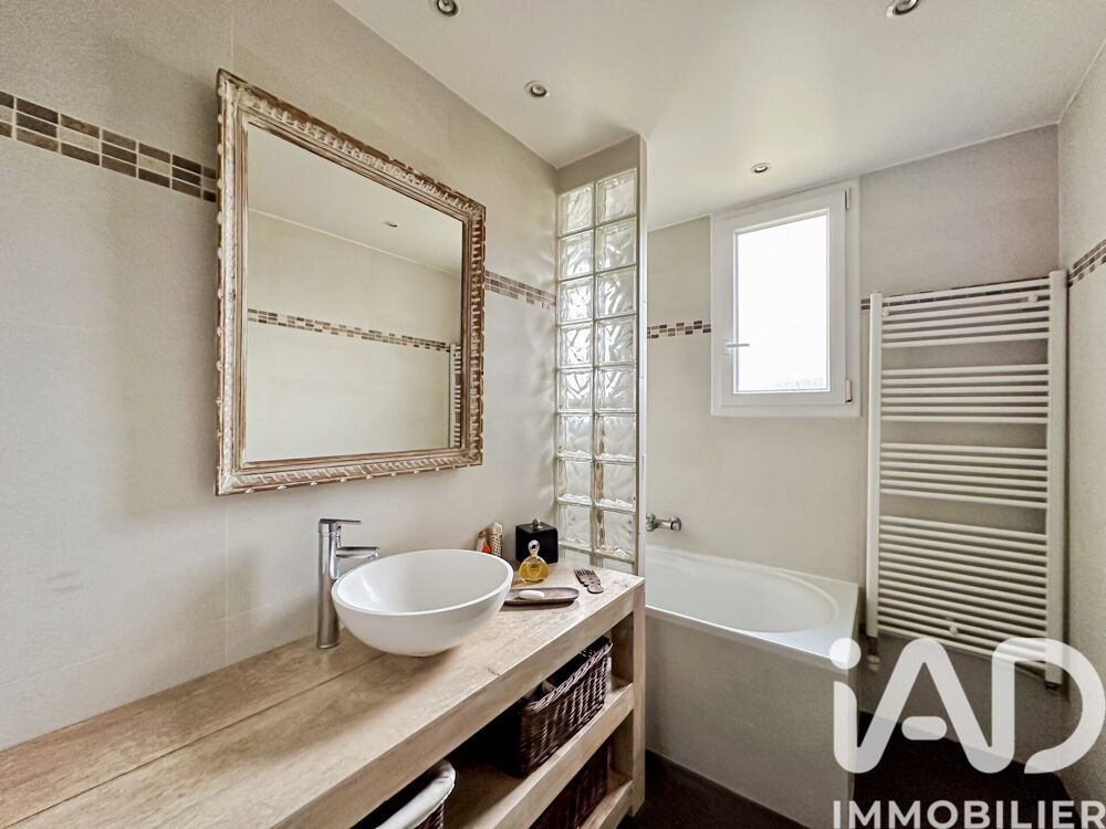 à vendre  Maison La Celle-Saint-Cloud (78170)