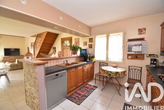  Maison � vendre 8 pi�ces 212 m�