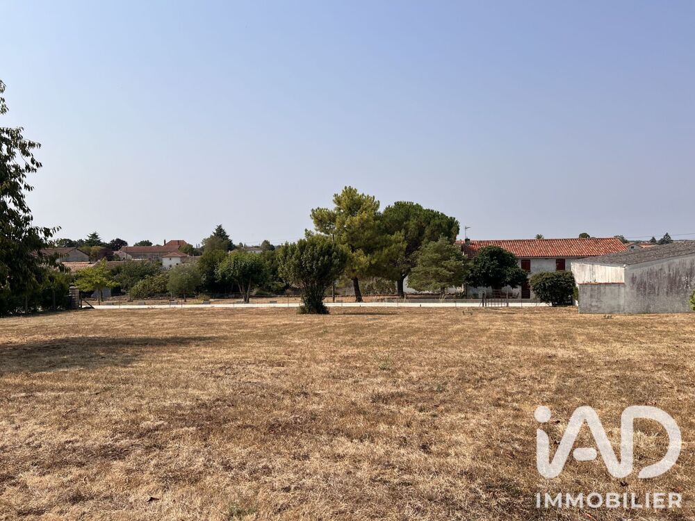 Vente Terrain Vente Terrain à bâtir 1 000 m&sup2; Chef-boutonne