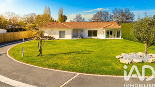  Maison à vendre 8 pièces 228 m²