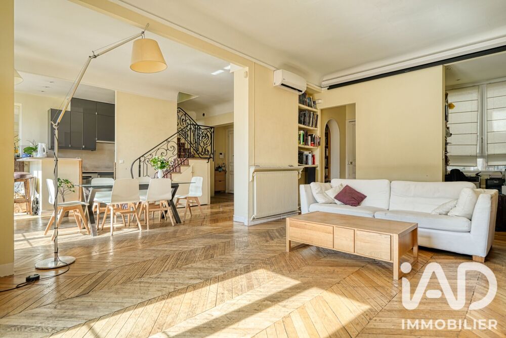 vente Appartement - 7 pièce(s) - 144 m² Paris 8
