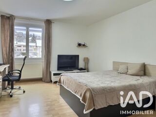  Appartement à vendre 5 pièces 146 m²