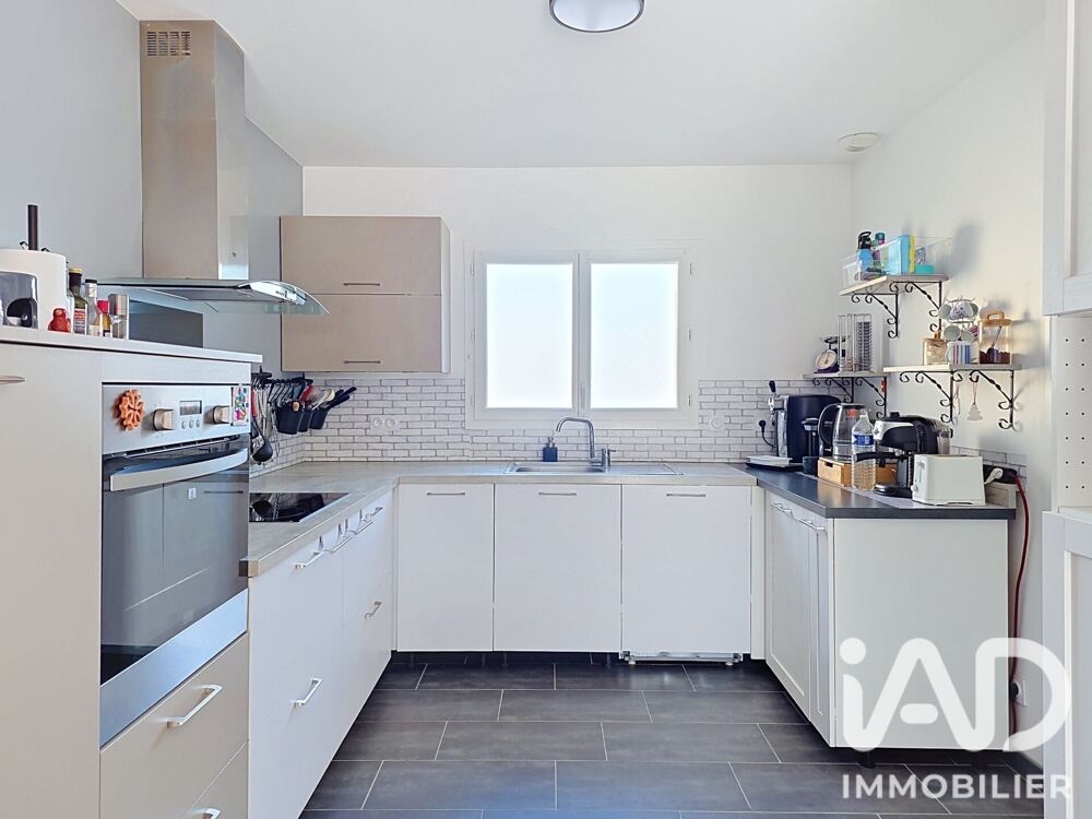 Vente Maison Vente Maison de ville 4 pièces Cussac-fort-médoc