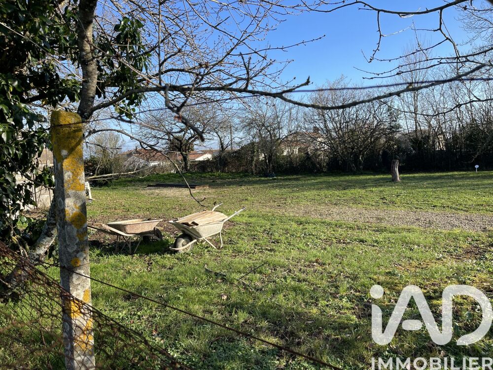 Vente Terrain Vente Terrain à bâtir 901 m&sup2; Mauzé-sur-le-mignon