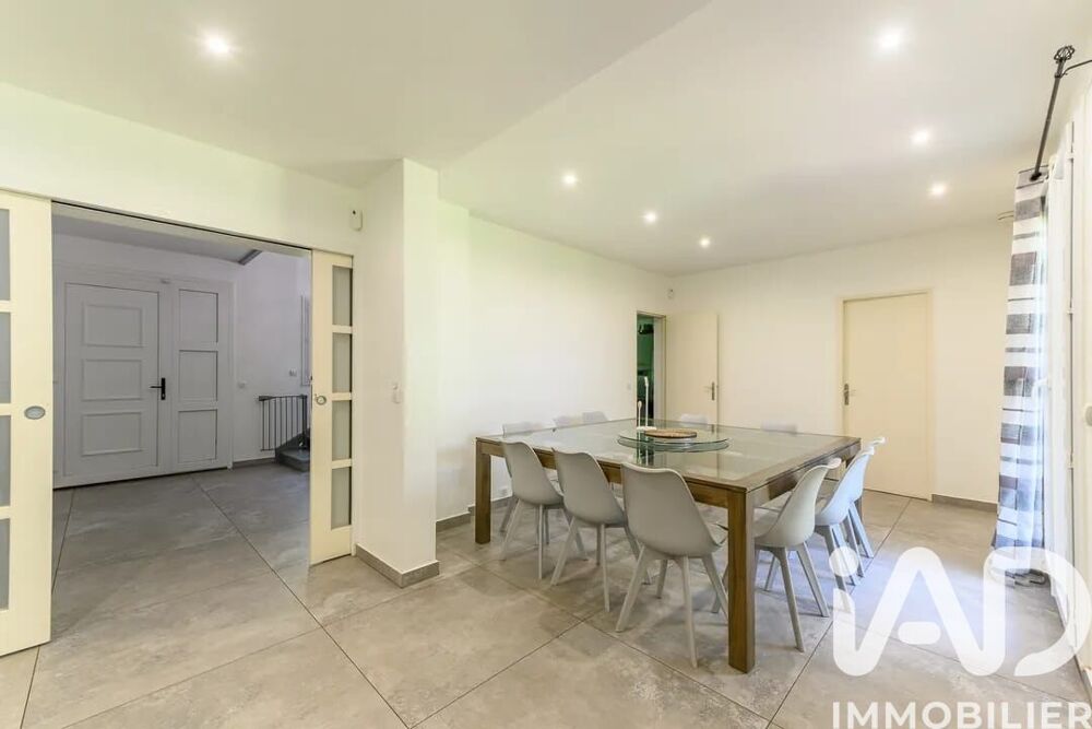 à vendre  Maison La Queue-en-Brie (94510)