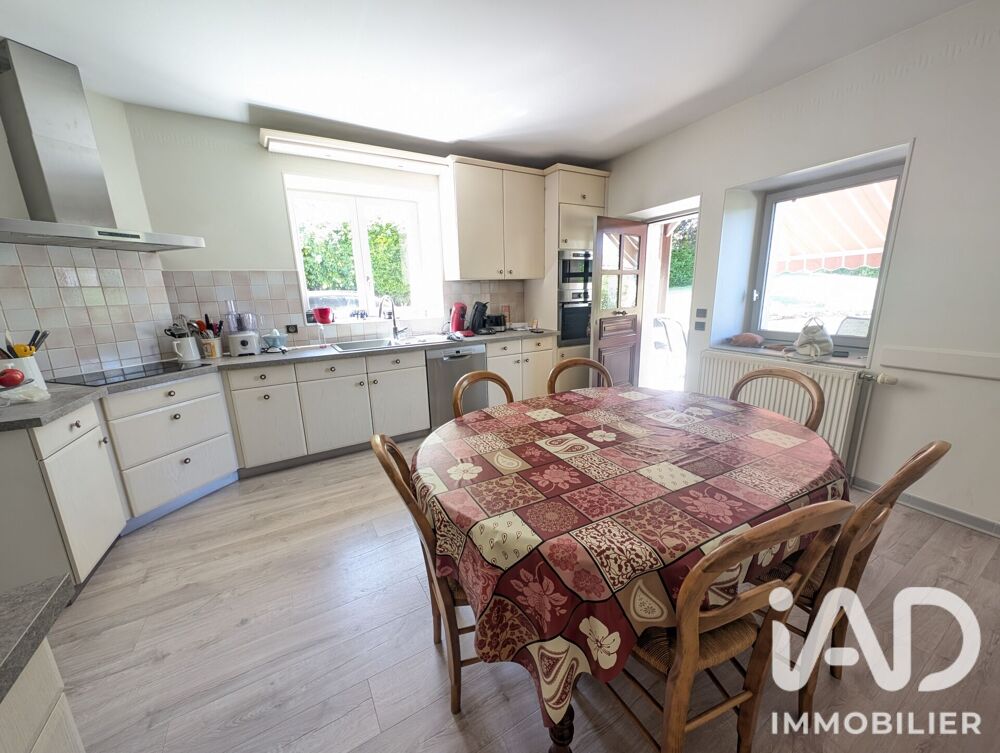 Vente Maison traditionnelle 8 pièces