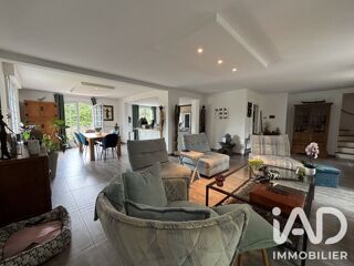  Maison à vendre 8 pièces 251 m²