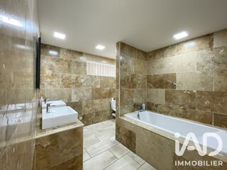  Maison à vendre 7 pièces 220 m²