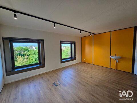 Location Local d'activit&eacute;s 22 m&sup2; 850 69130 Écully