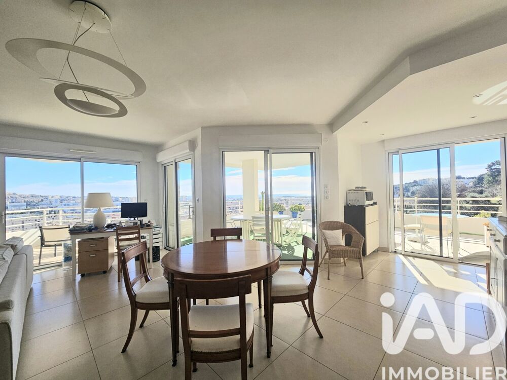 à vendre  Appartement Saint-Laurent-du-Var (06700)