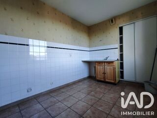  Appartement à louer 4 pièces 93 m²
