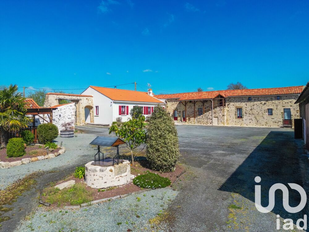 vente Maison - 14 pièce(s) - 360 m² Les Herbiers (85500)