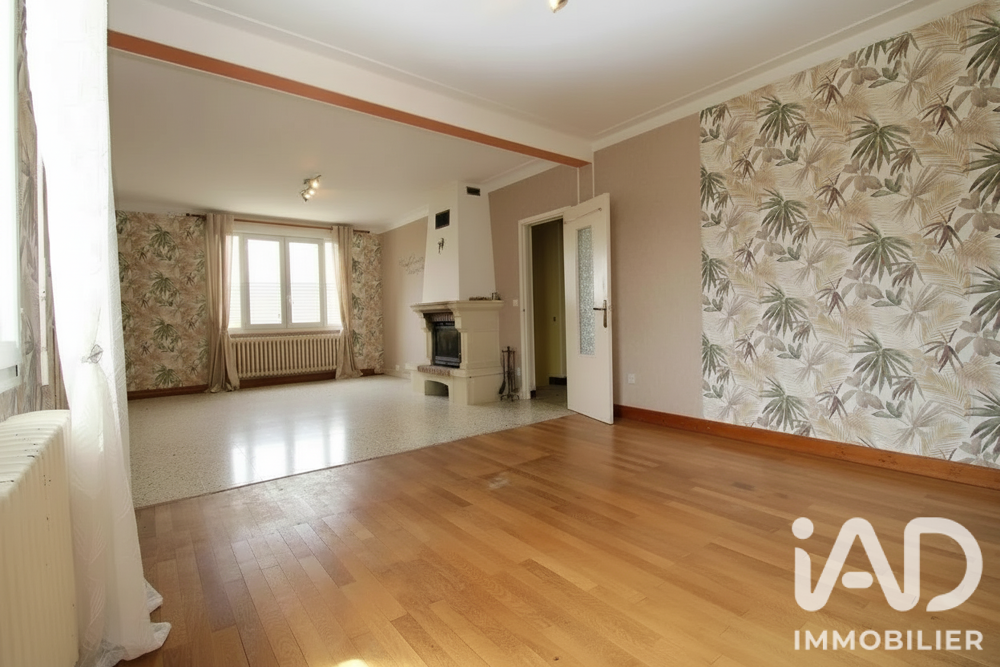 Vente Maison Vente Maison/villa 4 pièces La chapelle-saint-martin-en-plaine