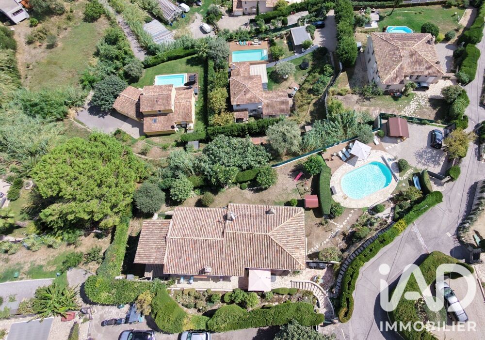 Maison 8 pièces 223 m² · à Vence · 223 m² · 1 190 000 €