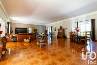  Maison à vendre 14 pièces 655 m²