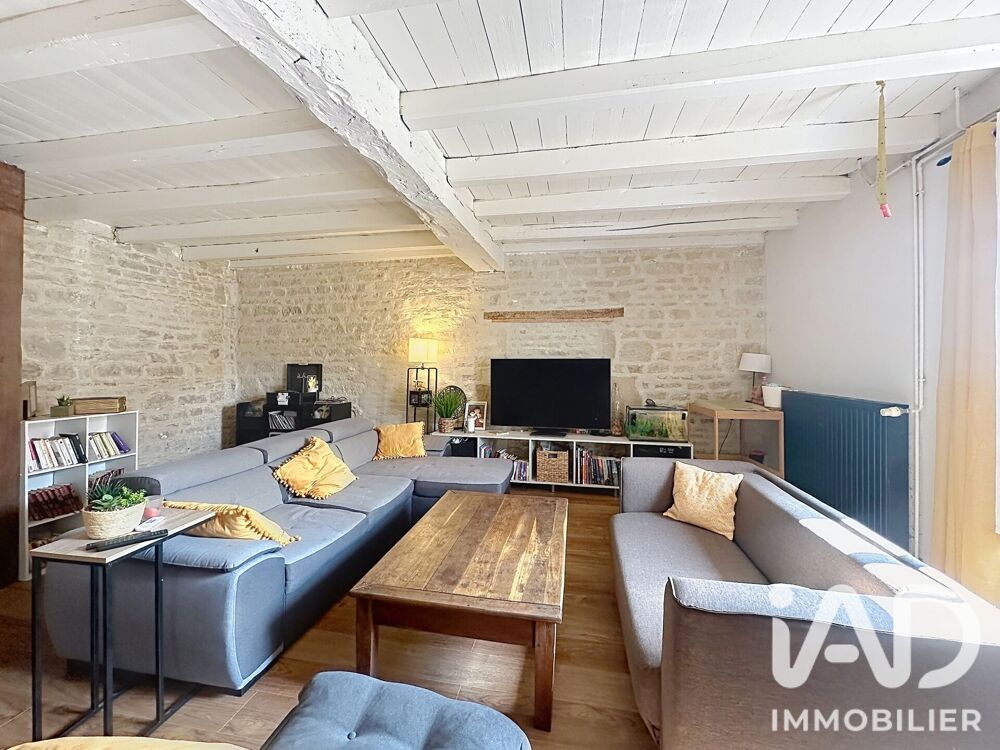 Maison 5 pièces 139 m² · à Nuaillé-d'Aunis · 139 m² · 265 000 €