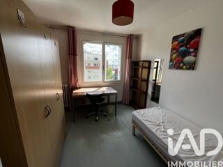  Appartement � vendre 5 pi�ces 77 m�